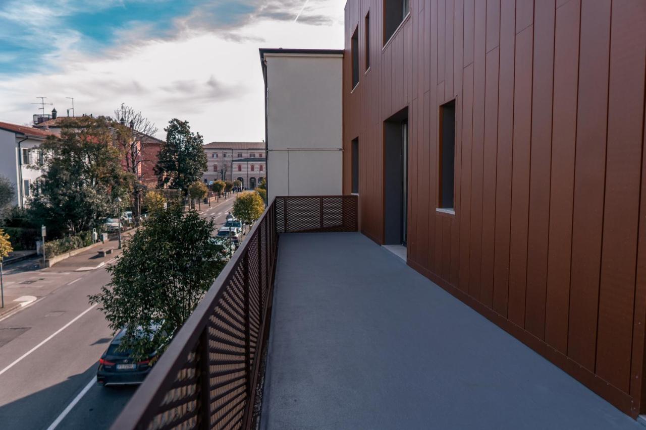 K Modern Hotel Peschiera del Garda Esterno foto