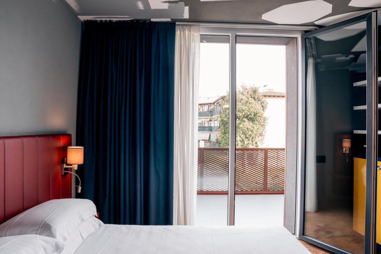 K Modern Hotel Peschiera del Garda Esterno foto