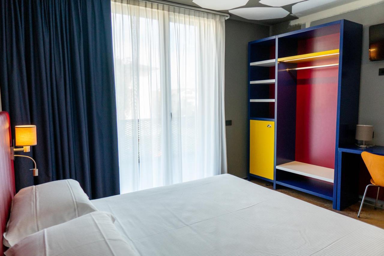K Modern Hotel Peschiera del Garda Esterno foto