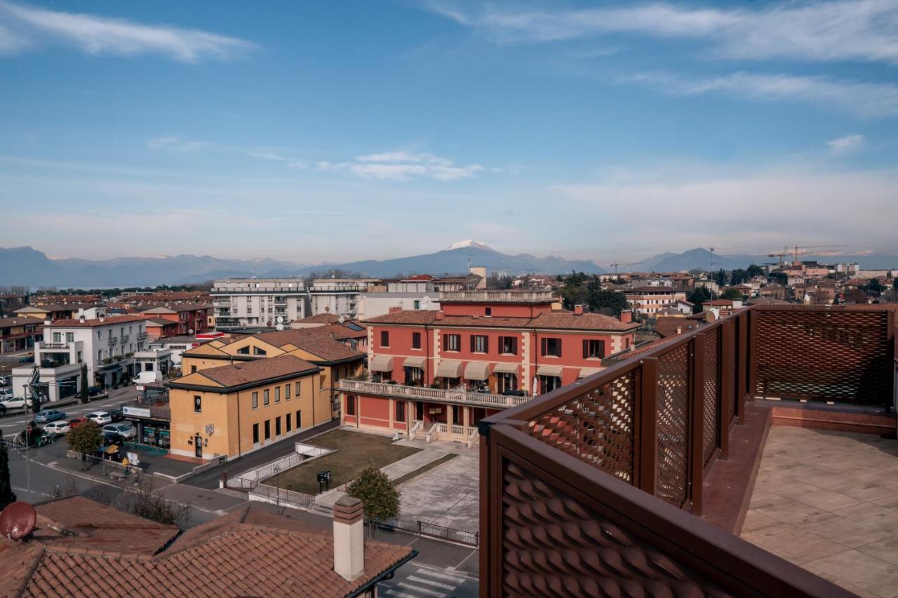 K Modern Hotel Peschiera del Garda Esterno foto